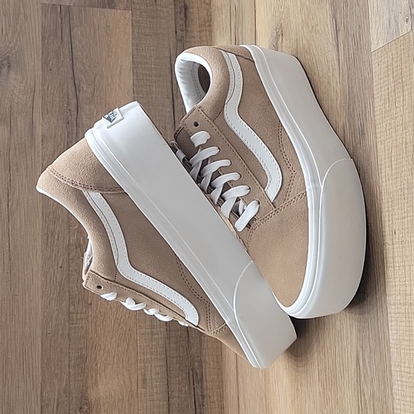 Van's old school Stackfo platform Brand new in the box authentic. - Picture 2 of 13